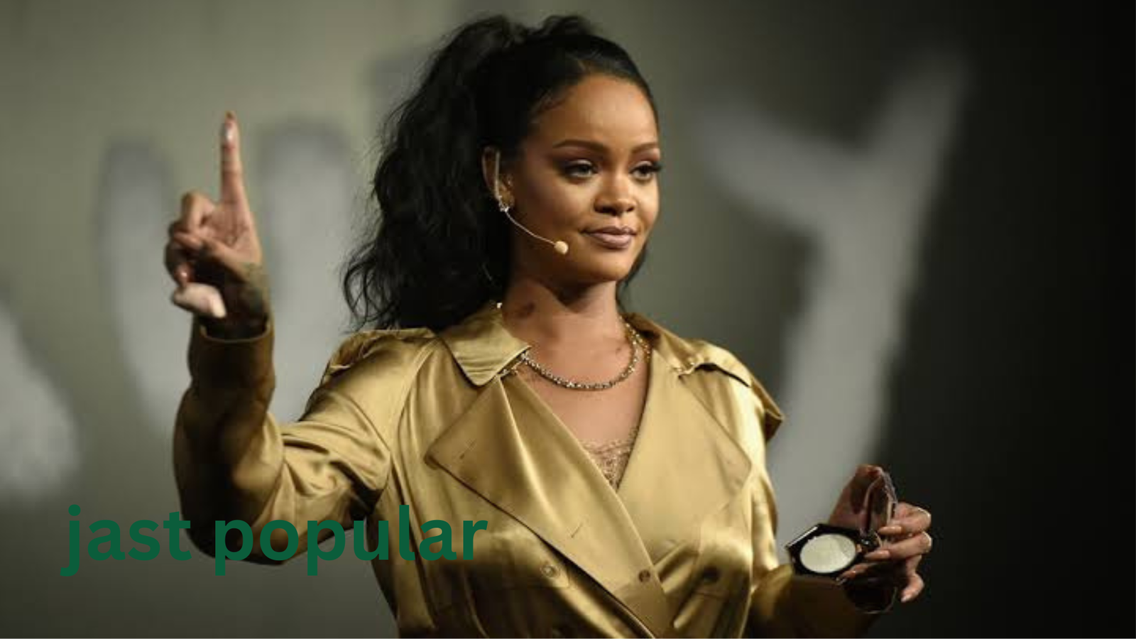 Rihanna Net Worth (2026): How the Global Superstar Built a Billion-Dollar Fortune